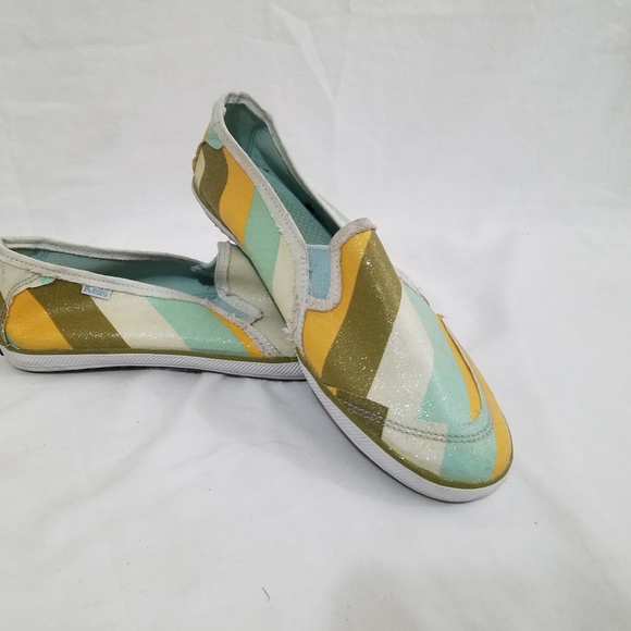 Keds slip on shoe - Picture 1 of 7